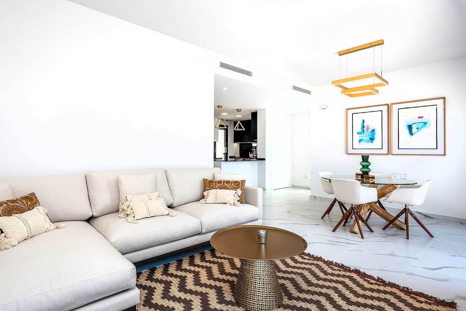 2 soveværelse Bungalow til salg i San Miguel de Salinas med swimmingpool - € 395.000 (Ref: 9244390)