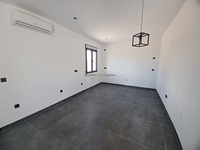 1 chambre Villa/Maison à vendre à Pinoso avec piscine - 239 995 € (Ref: 9253913)