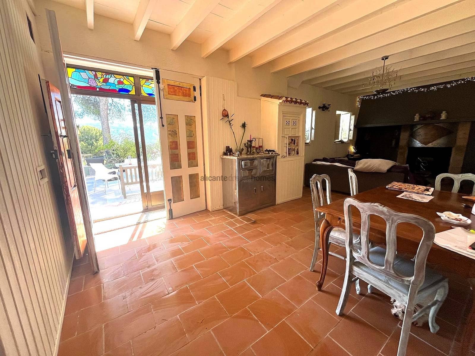 12 soverom Finca/Herregård til salgs i Castalla med svømmebasseng - € 570 000 (Ref: 9255789)