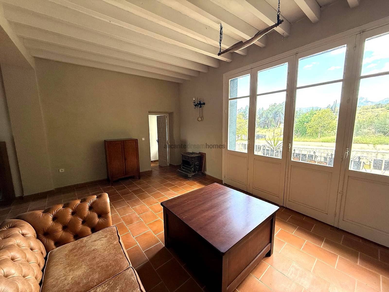 12 soverom Finca/Herregård til salgs i Castalla med svømmebasseng - € 570 000 (Ref: 9255789)