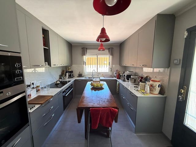 5 bedroom Finca/Country House for sale in Castalla with pool garage - € 550,000 (Ref: 9258006)