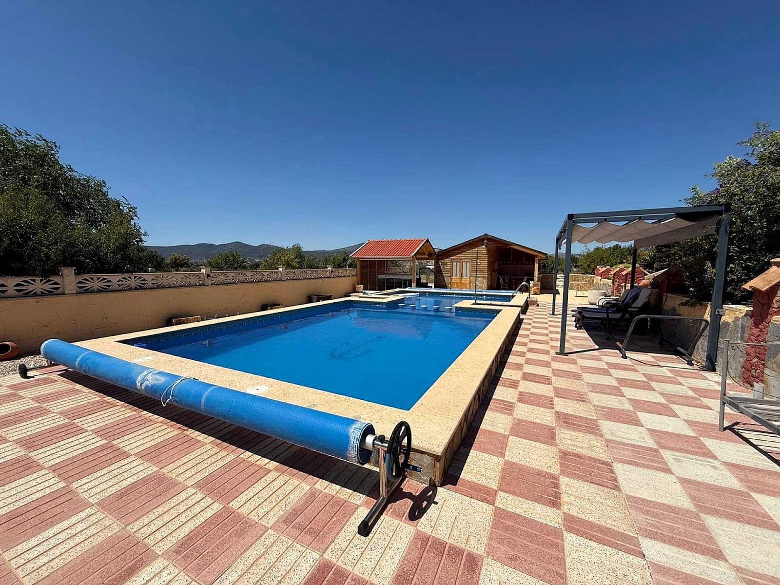 5 bedroom Finca/Country House for sale in Castalla with pool garage - € 550,000 (Ref: 9258006)