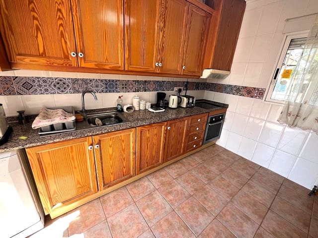 3 sypialnia Willa na sprzedaż w Castalla z basenem - 259 999 € (Ref: 9258007)
