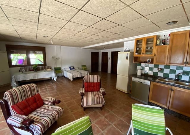 5 slaapkamer Villa te koop in Villena met zwembad garage - € 425.000 (Ref: 9278451)