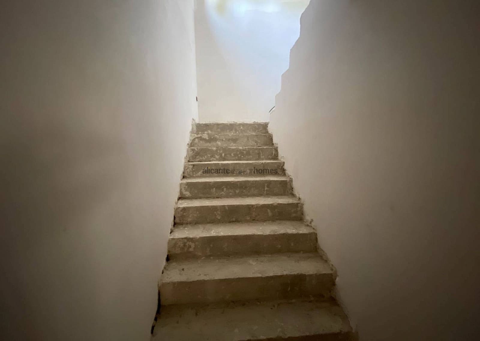 5 makuuhuone Huvila myytävänä paikassa Villena mukana uima-altaan 
autotalli - 425 000 € (Ref: 9278451)