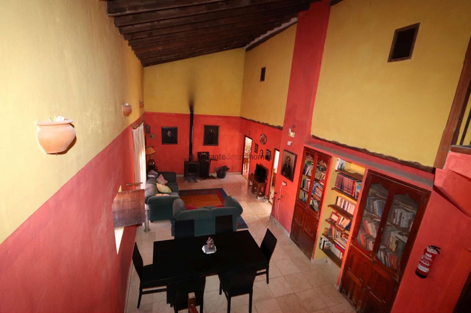 10 sovrum Kommersiell till salu i Pinoso - 449 950 € (Ref: 9278454)