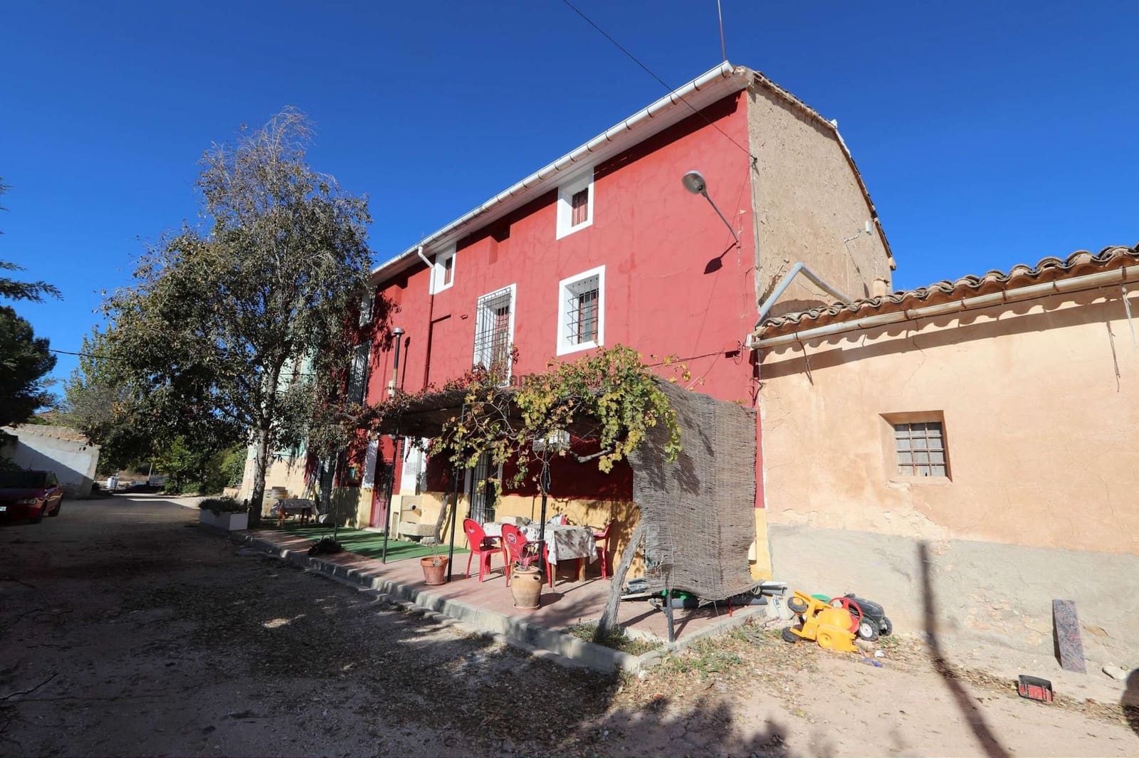 10 sovrum Kommersiell till salu i Pinoso - 449 950 € (Ref: 9278454)