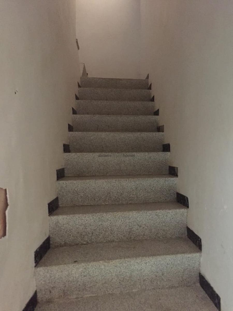 9 sovrum Villa till salu i Monovar / Monover - 209 995 € (Ref: 9278455)