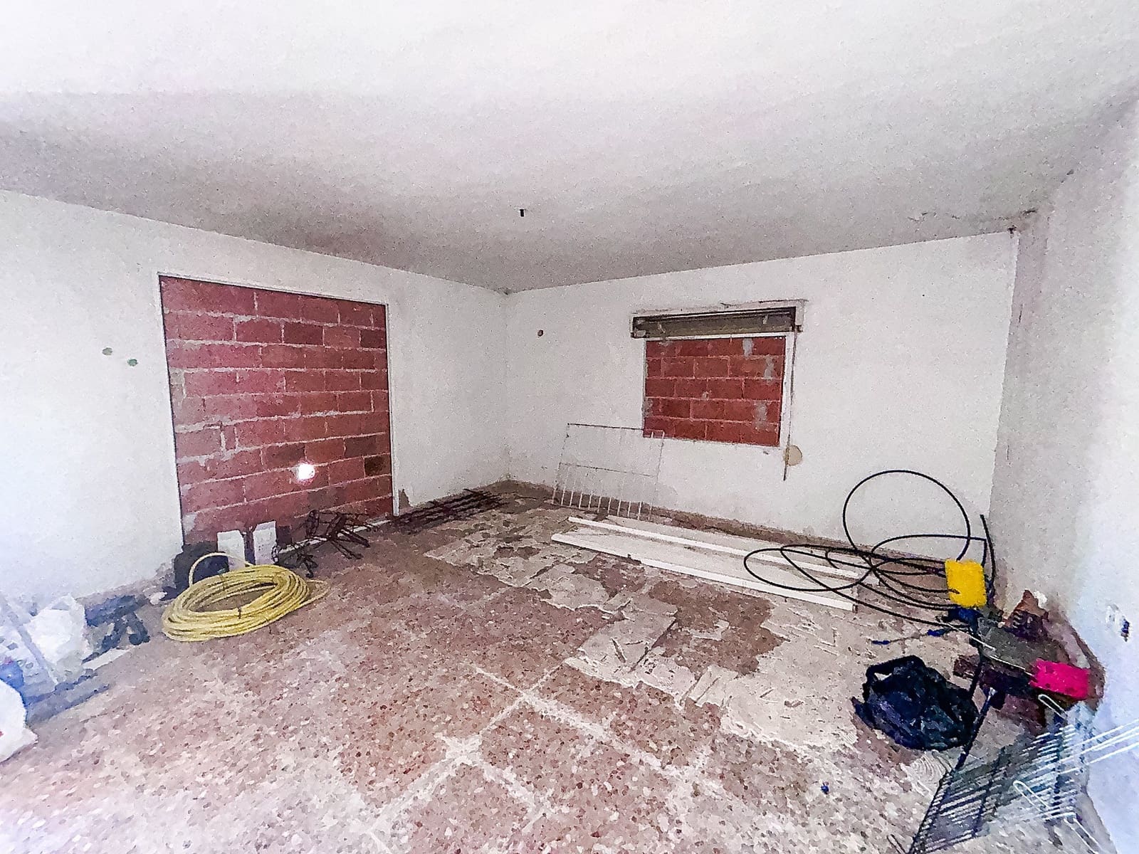 4 soveværelse Finca/Landehus til salg i Agost - € 84.995 (Ref: 9293223)