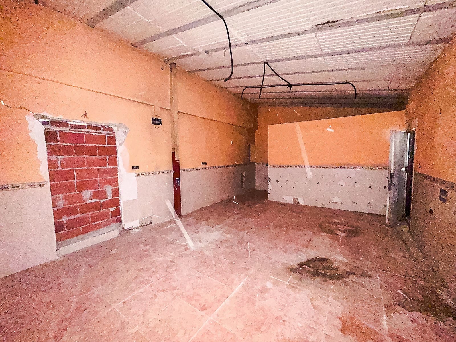 4 soveværelse Finca/Landehus til salg i Agost - € 84.995 (Ref: 9293223)