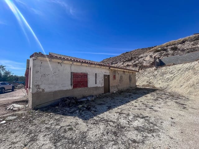 4 bedroom Finca/Country House for sale in Agost - € 84,995 (Ref: 9293223)