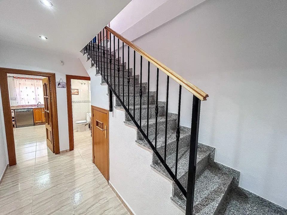 3 quarto Casa em Banda para venda em Hondon de los Frailes - 179 000 € (Ref: 9301332)