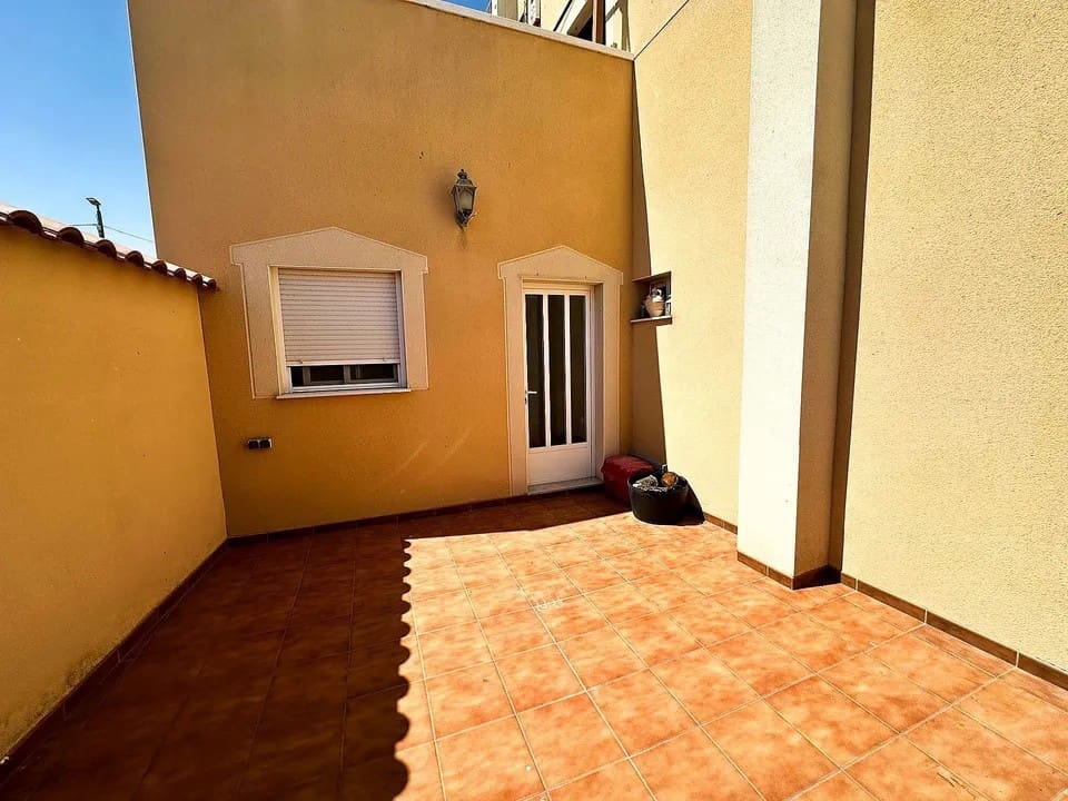 3 quarto Casa em Banda para venda em Hondon de los Frailes - 179 000 € (Ref: 9301332)