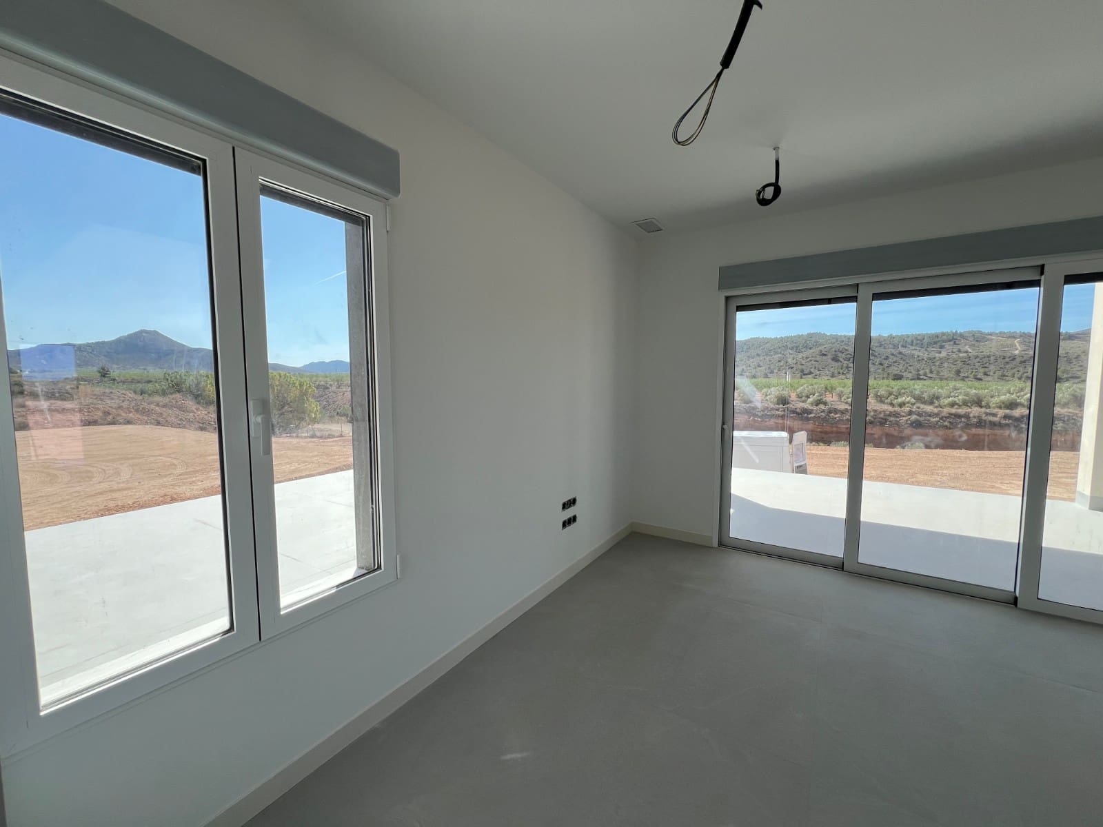 3 makuuhuone Huvila myytävänä paikassa Macisvenda - 449 999 € (Ref: 9301334)