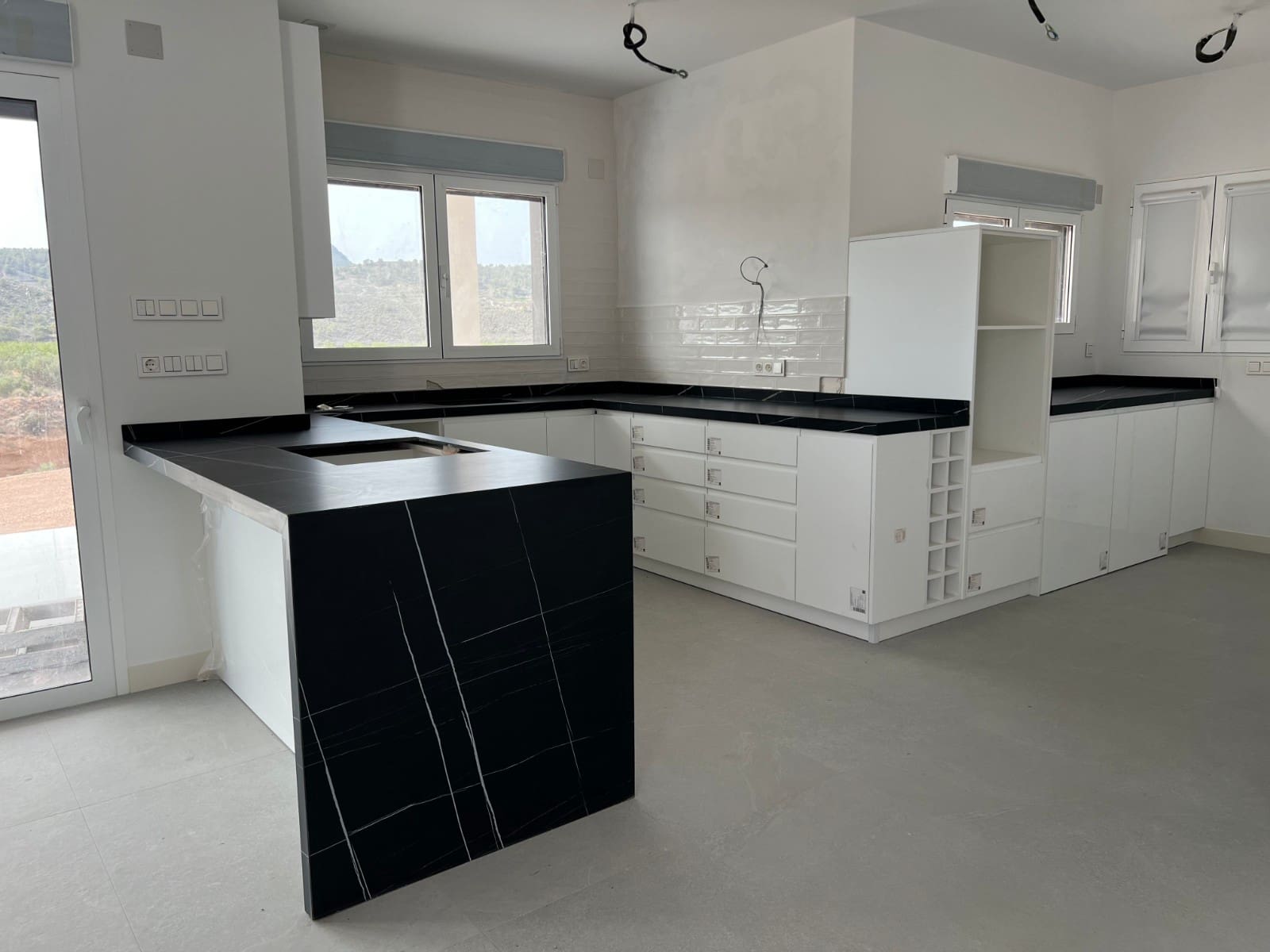 3 makuuhuone Huvila myytävänä paikassa Macisvenda - 449 999 € (Ref: 9301334)