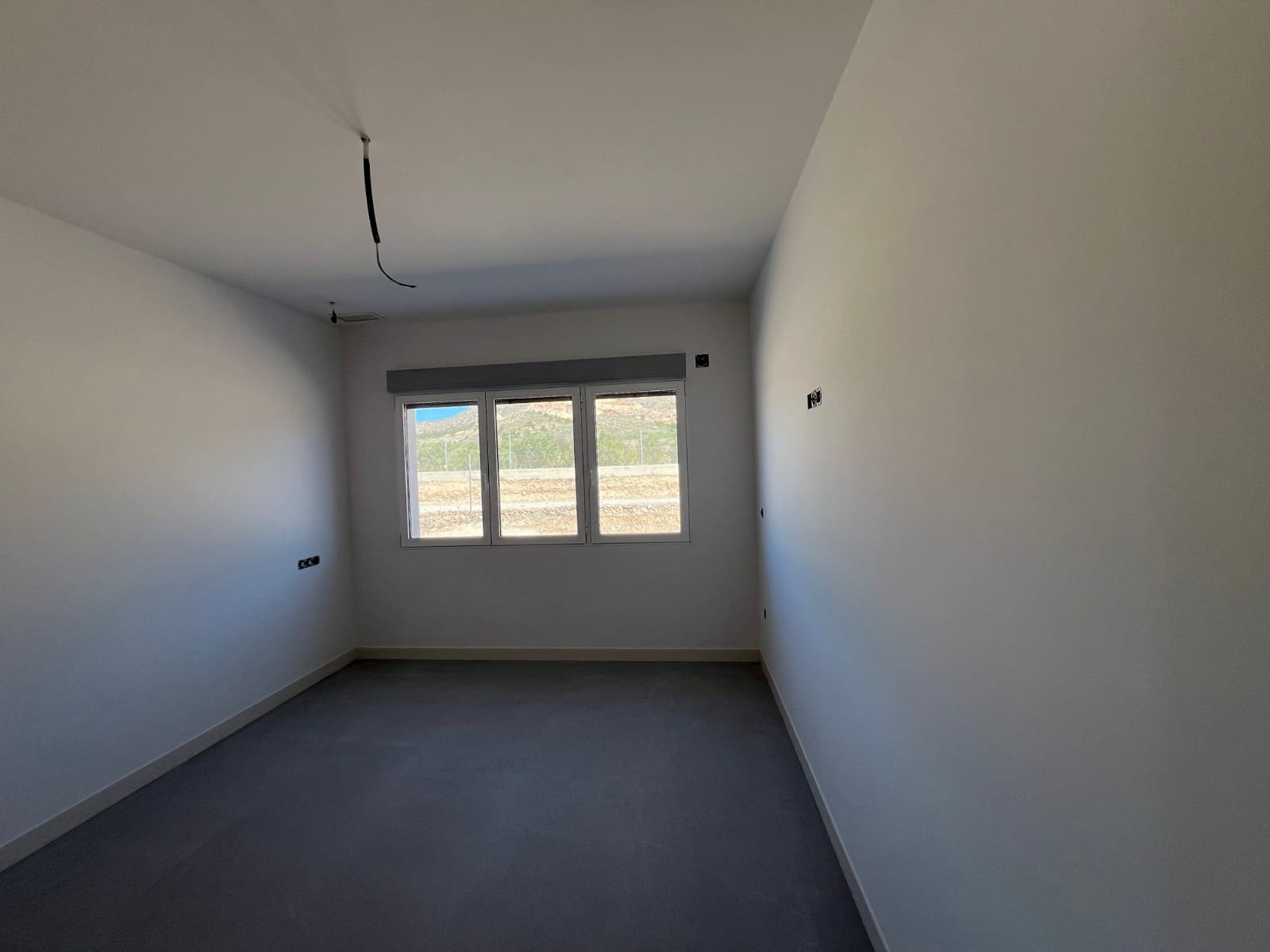 3 makuuhuone Huvila myytävänä paikassa Macisvenda - 449 999 € (Ref: 9301334)