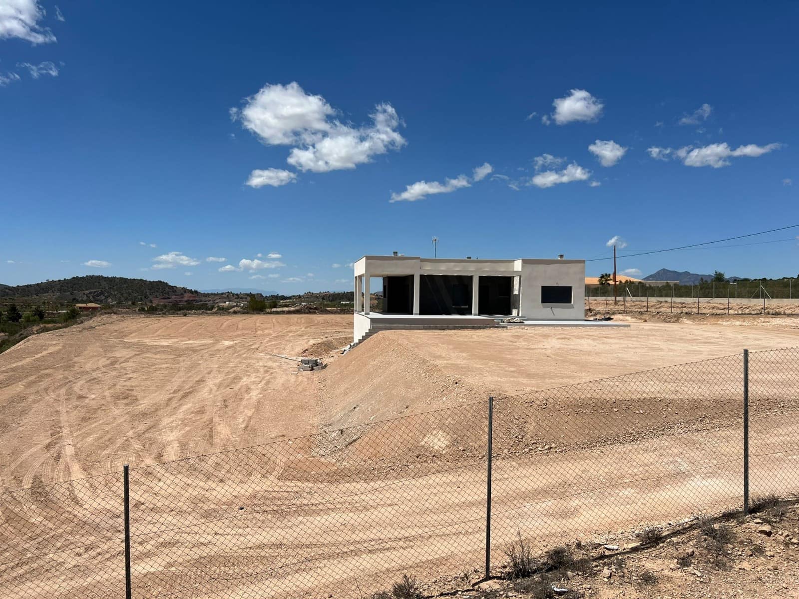 3 makuuhuone Huvila myytävänä paikassa Macisvenda - 449 999 € (Ref: 9301334)