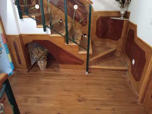 6 soverom Finca/Herregård til salgs i Yecla med garasje - € 159 000 (Ref: 9301335)