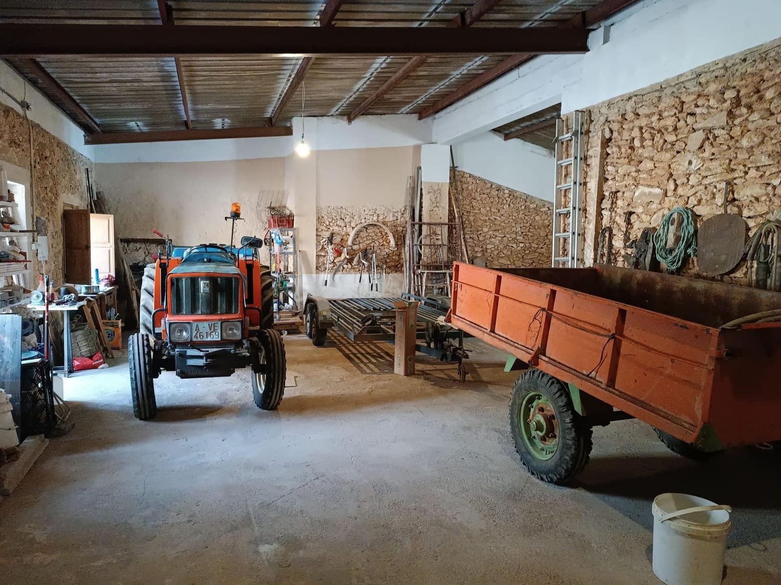 6 soverom Finca/Herregård til salgs i Yecla med garasje - € 159 000 (Ref: 9301335)