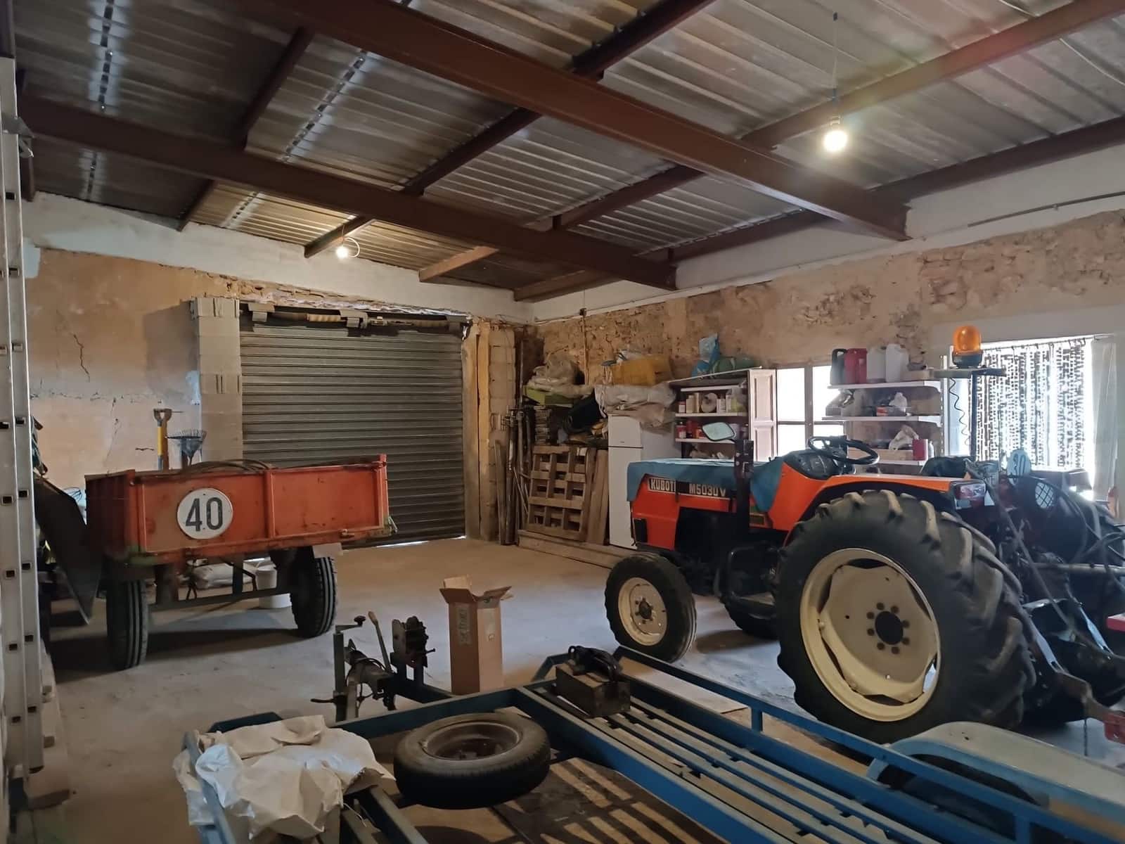 6 soverom Finca/Herregård til salgs i Yecla med garasje - € 159 000 (Ref: 9301335)