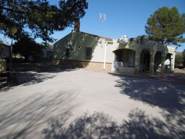 3 camera da letto Villa in vendita in Yecla con piscina garage - 210.000 € (Rif: 9301336)