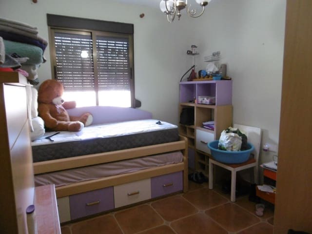 3 camera da letto Villa in vendita in Yecla con piscina garage - 210.000 € (Rif: 9301336)