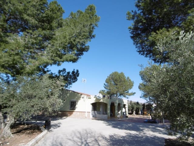 3 camera da letto Villa in vendita in Yecla con piscina garage - 210.000 € (Rif: 9301336)