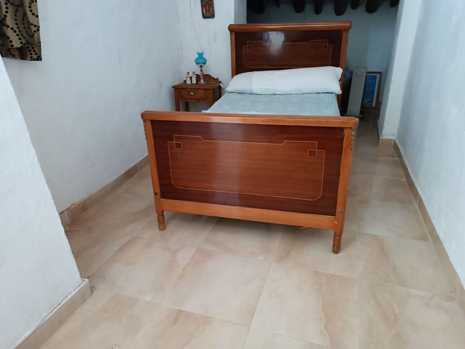 6 sypialnia Finka/Dom wiejski na sprzedaż w Yecla z basenem garażem - 130 000 € (Ref: 9301337)