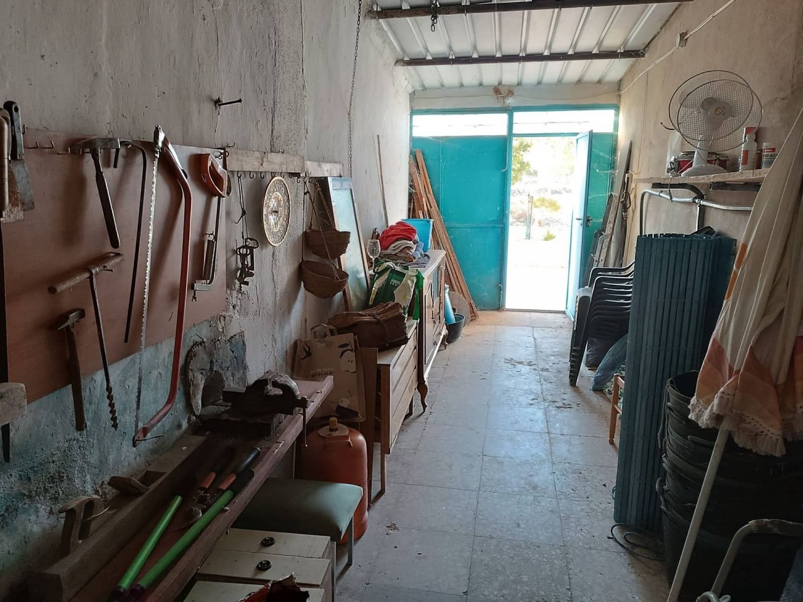 6 sypialnia Finka/Dom wiejski na sprzedaż w Yecla z basenem garażem - 130 000 € (Ref: 9301337)