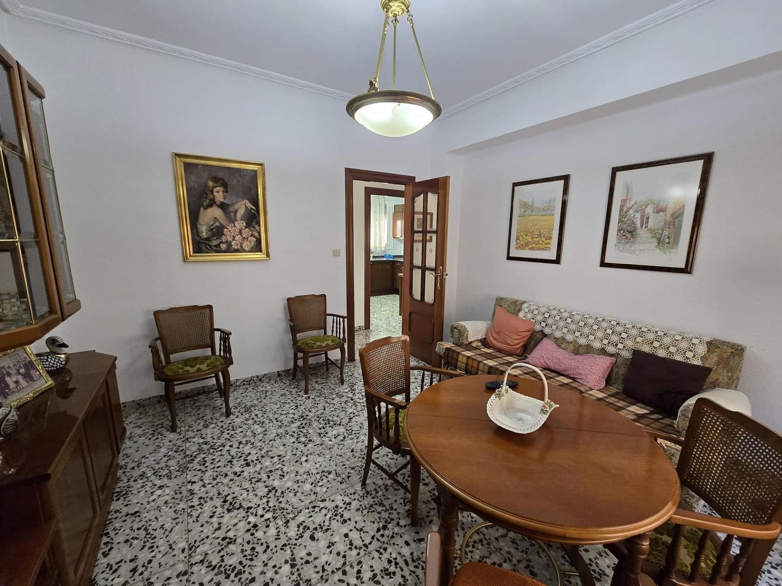 4 bedroom Apartment for sale in Sax - € 127,500 (Ref: 9301341)