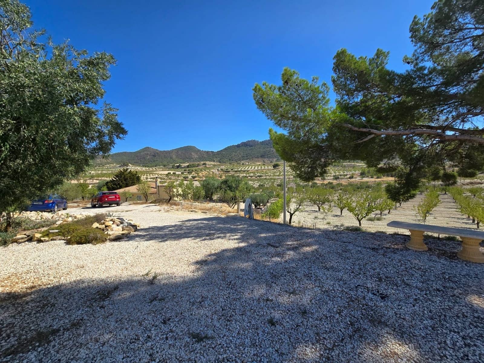 4 soveværelse Finca/Landehus til salg i Jumilla med swimmingpool garage - € 225.000 (Ref: 9301345)