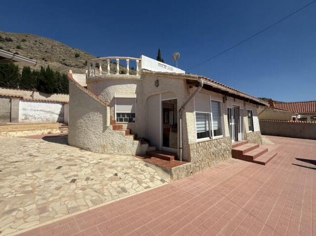 2 sovrum Villa till salu i Fortuna - 149 000 € (Ref: 9301355)