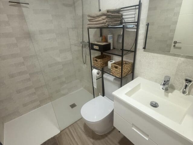 2 soveværelse Lejlighed til salg i Vistabella med swimmingpool - € 274.950 (Ref: 9301357)