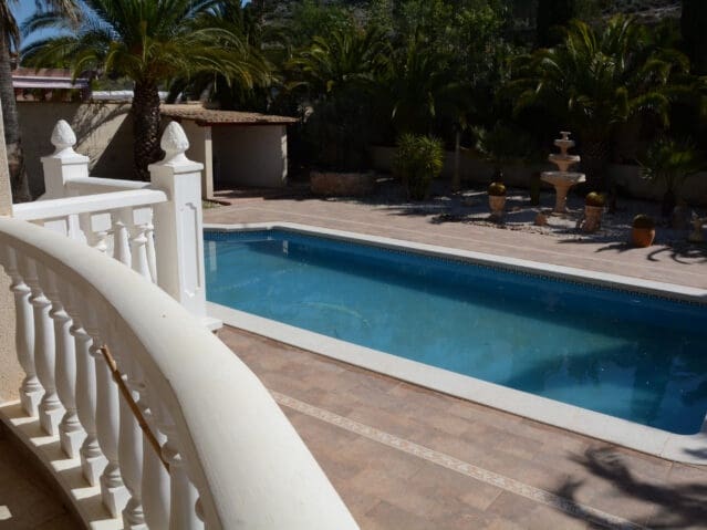 3 bedroom Villa for sale in Hondon de las Nieves with pool - € 420,000 (Ref: 9301359)