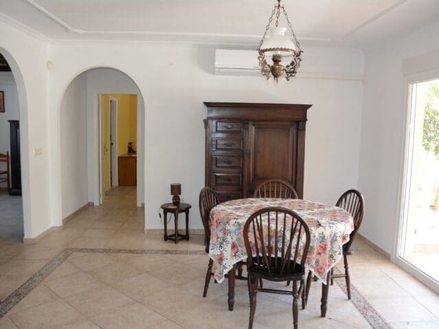 3 bedroom Villa for sale in Hondon de las Nieves with pool - € 420,000 (Ref: 9301359)