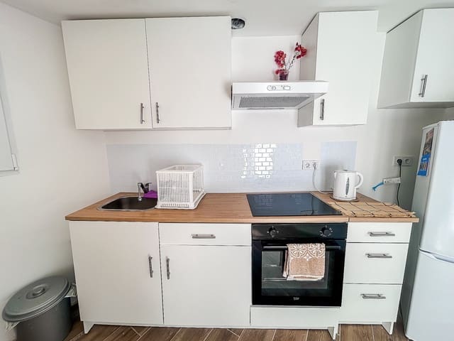 4 soverom Leilighet til salgs i Monóvar / Monóver - € 75 000 (Ref: 9310426)