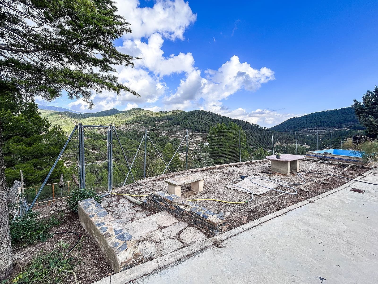 2 slaapkamer Finca/Landhuis te koop in Torremanzanas met zwembad - € 220.000 (Ref: 9312310)