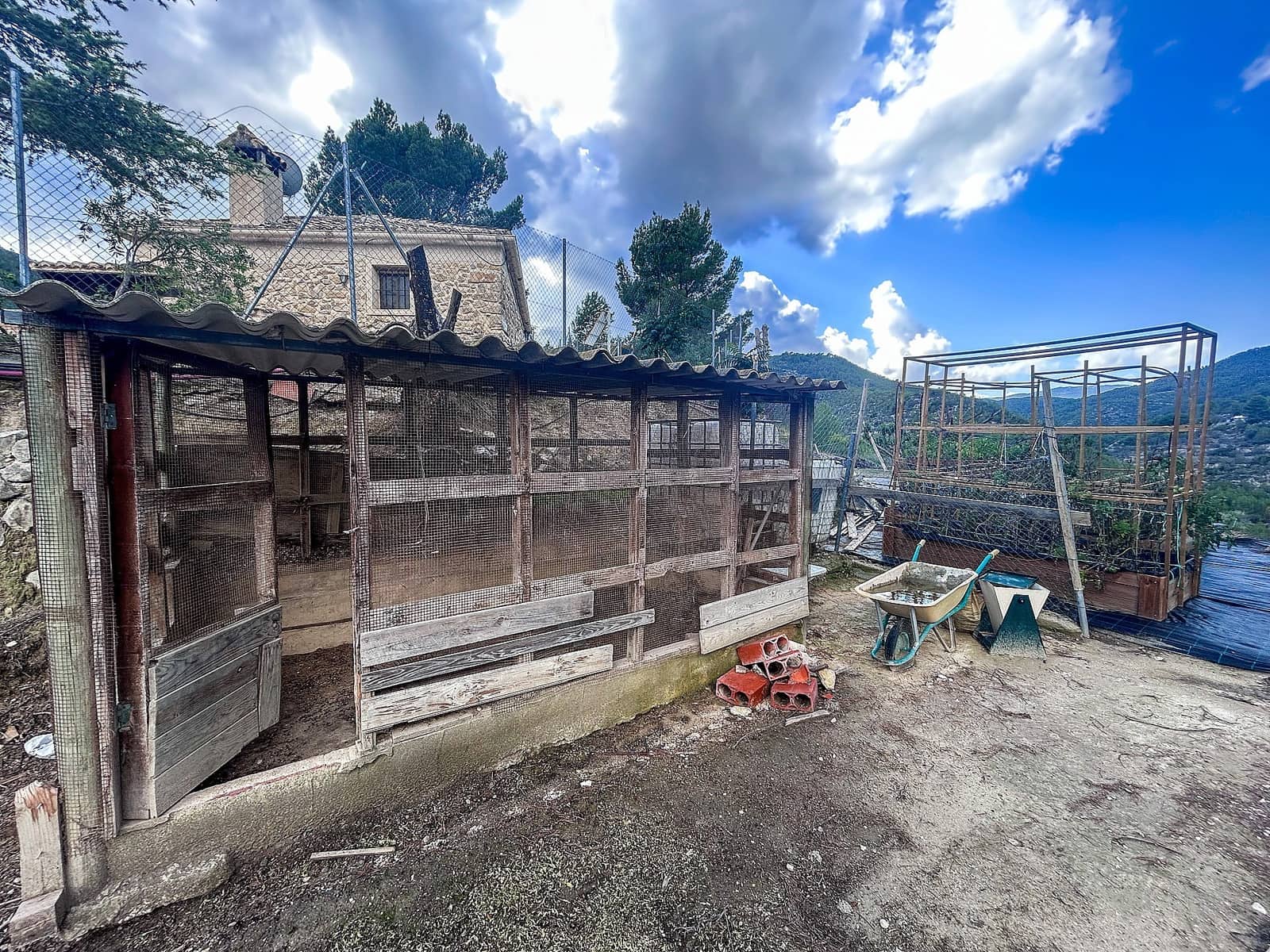 2 slaapkamer Finca/Landhuis te koop in Torremanzanas met zwembad - € 220.000 (Ref: 9312310)