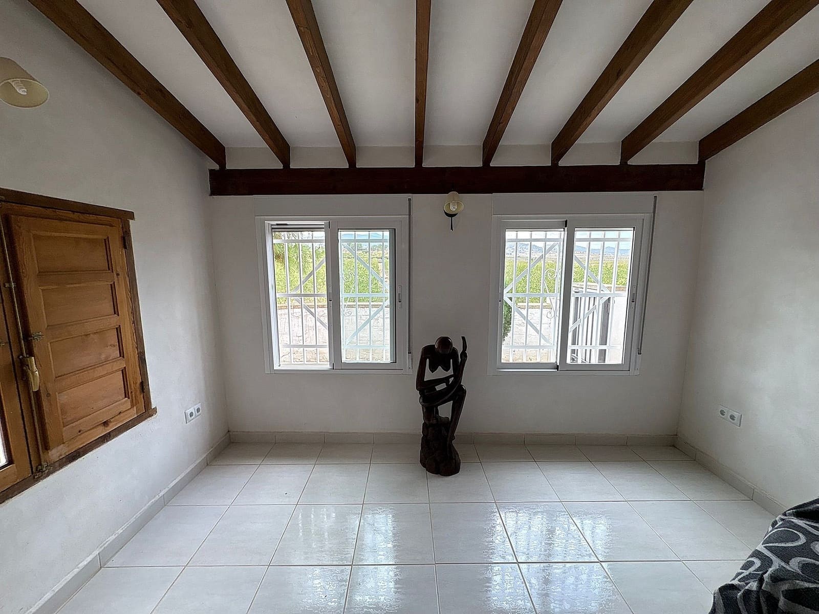 5 sypialnia Dom blizniak na sprzedaż w Pinoso z basenem garażem - 459 995 € (Ref: 9317162)