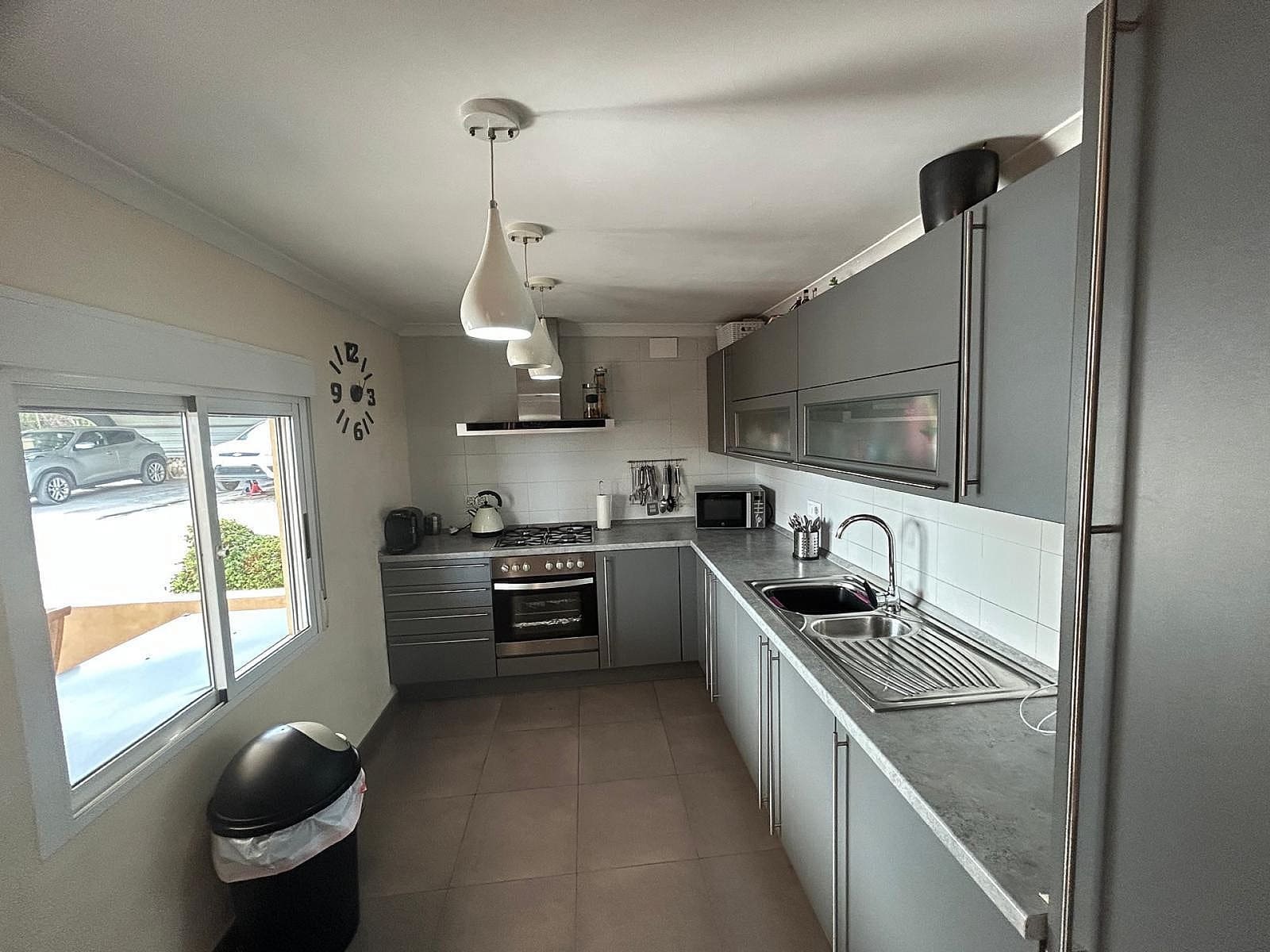 5 soverom Villa til salgs i Sax med svømmebasseng - € 375 000 (Ref: 9317163)