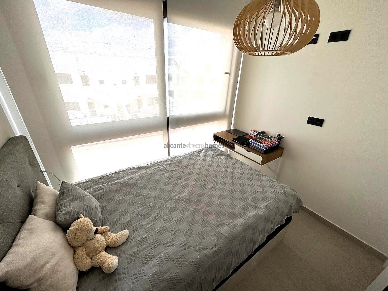 3 quarto Apartamento para venda em Torrevieja com piscina garagem - 359 000 € (Ref: 9317164)