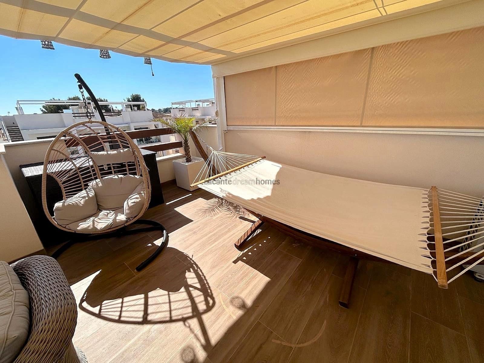 3 quarto Apartamento para venda em Torrevieja com piscina garagem - 359 000 € (Ref: 9317164)