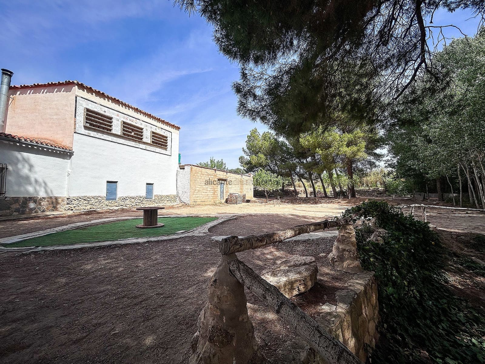 Finca/Landgut zu verkaufen in Almansa mit Garage - 140.000 € (Ref: 9334350)