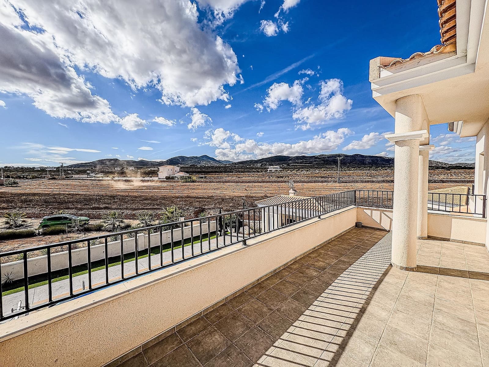 4 bedroom Villa for sale in Pinoso with pool garage - € 525,000 (Ref: 9340553)