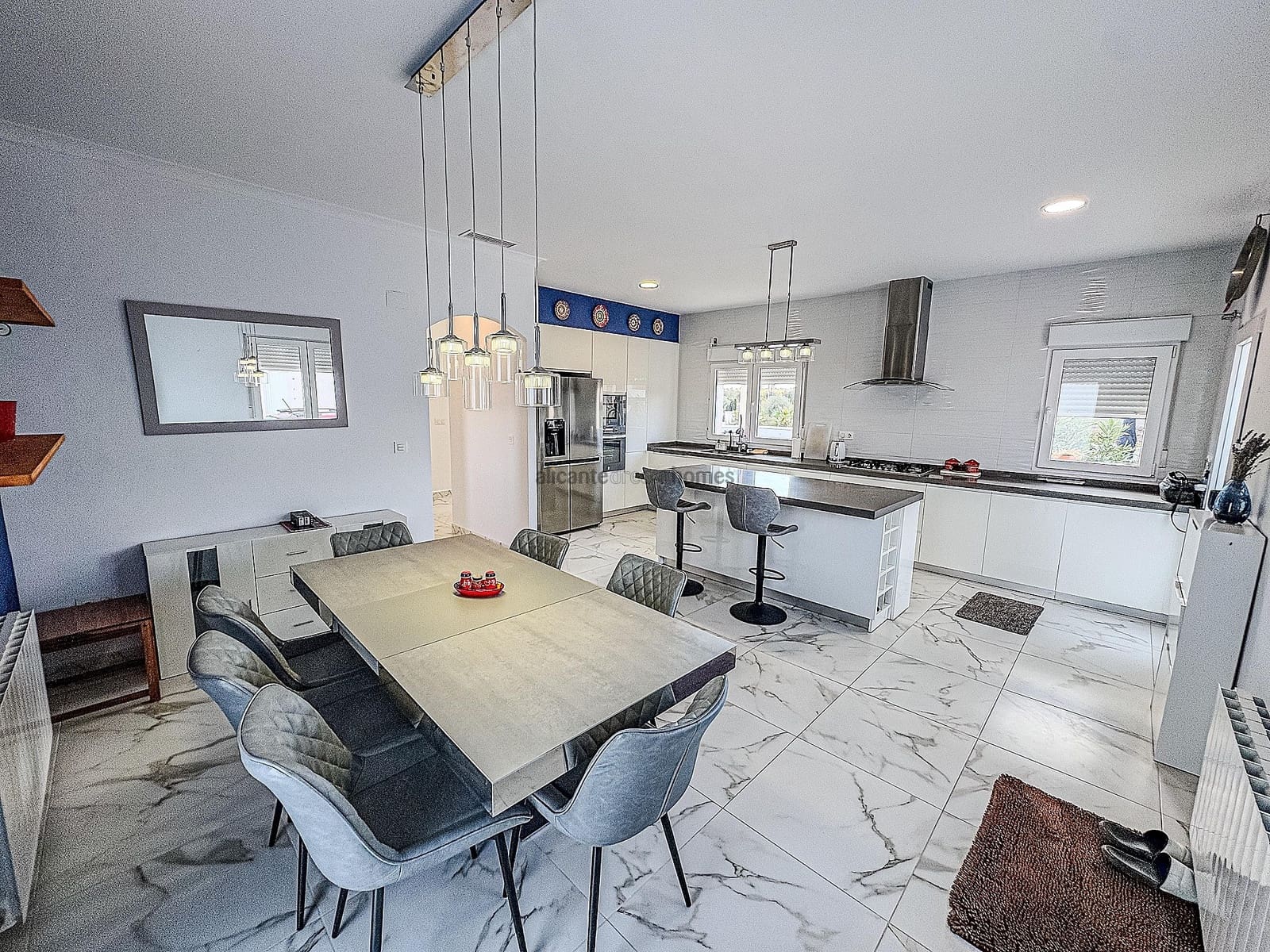 4 quarto Moradia para venda em Pinoso com piscina garagem - 525 000 € (Ref: 9340553)