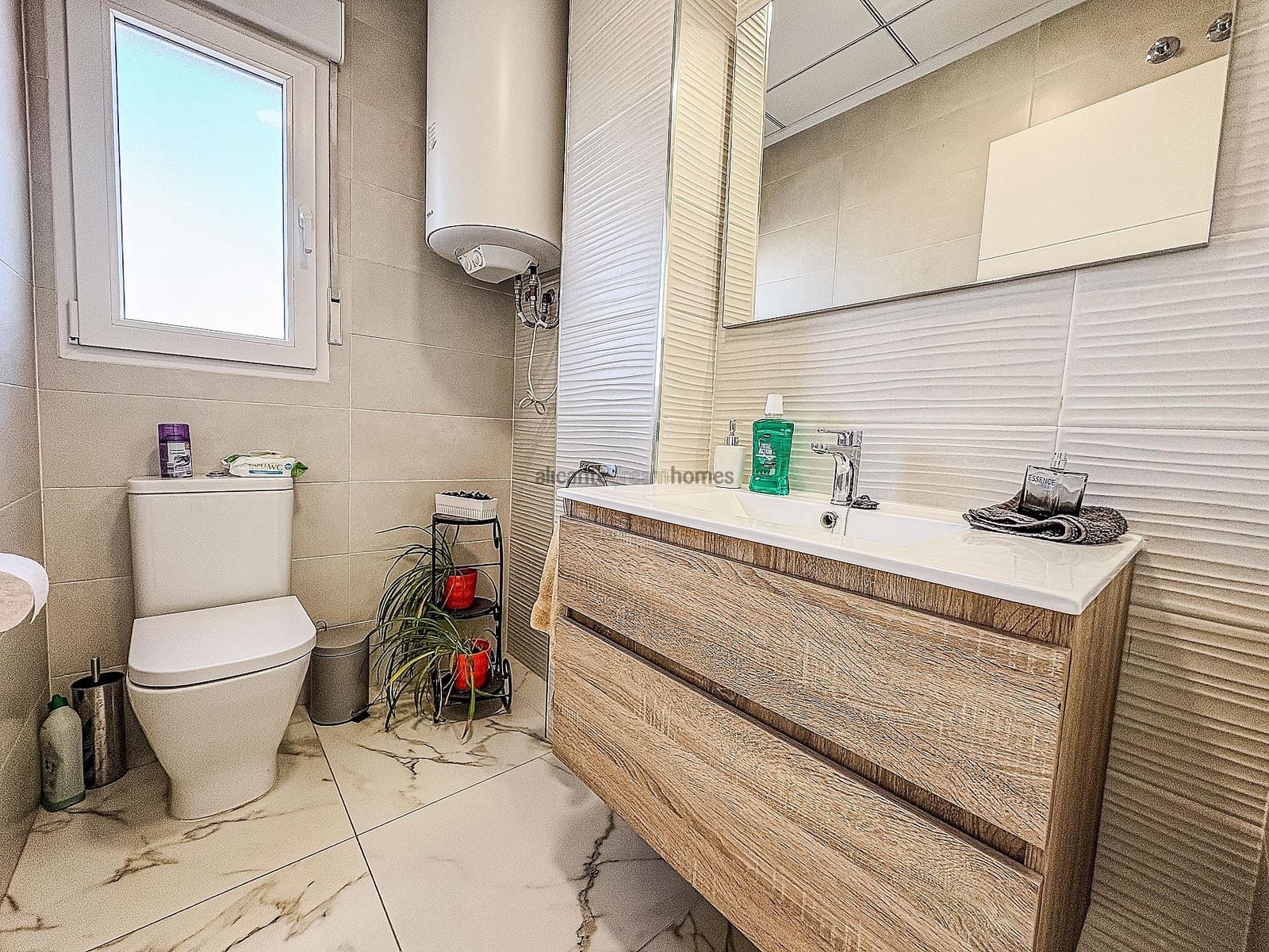 4 quarto Moradia para venda em Pinoso com piscina garagem - 525 000 € (Ref: 9340553)