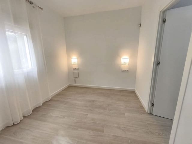 4 chambre Villa/Maison à vendre à Tibi avec garage - 290 000 € (Ref: 9344309)