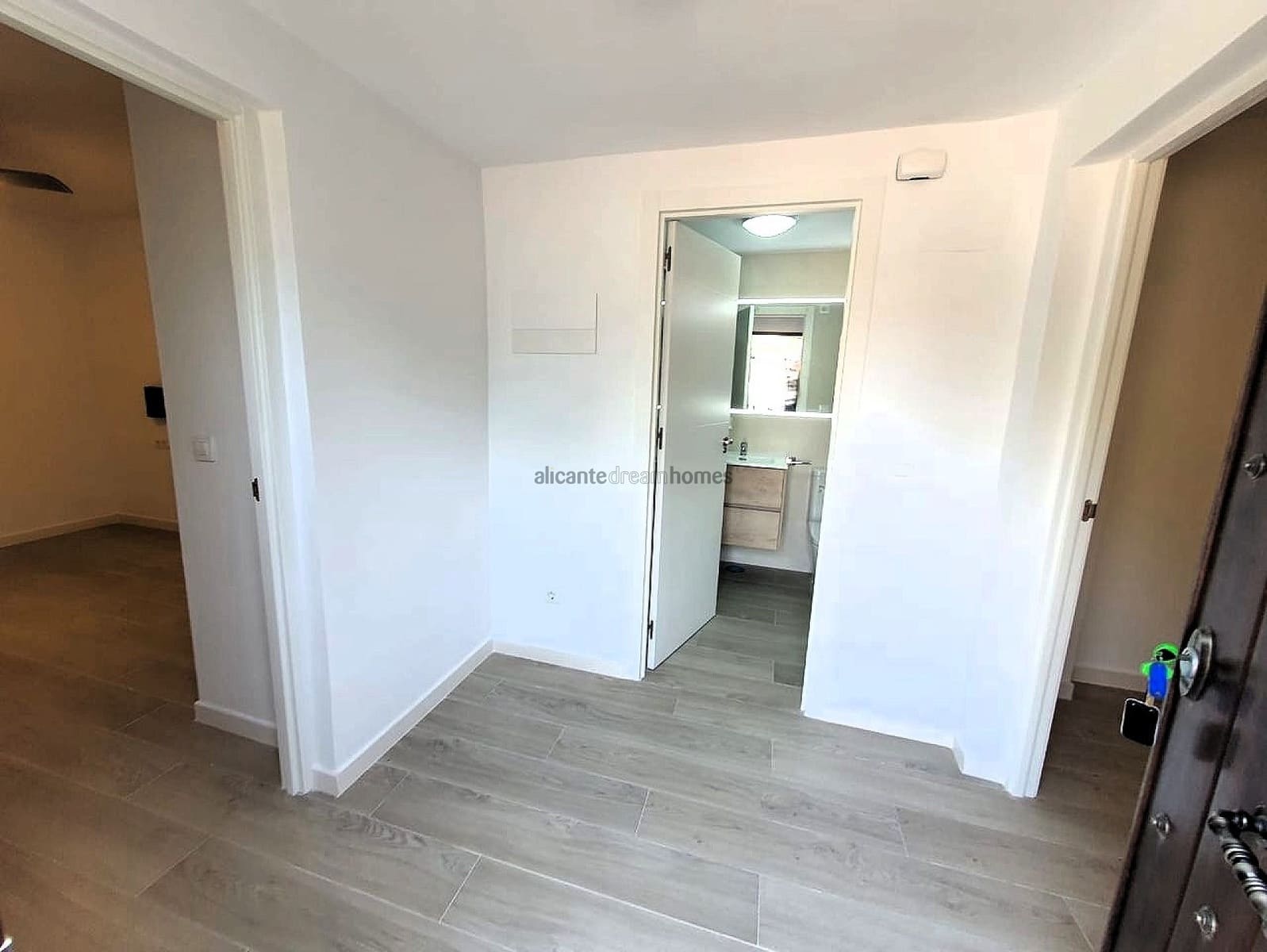 4 soveværelse Villa til salg i Tibi med garage - € 290.000 (Ref: 9344309)