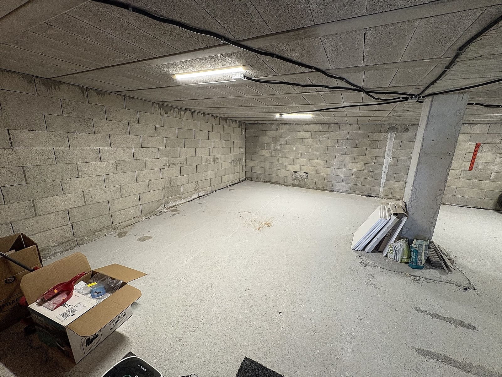 5 bedroom Villa for sale in Pinoso with pool - € 409,995 (Ref: 9344310)