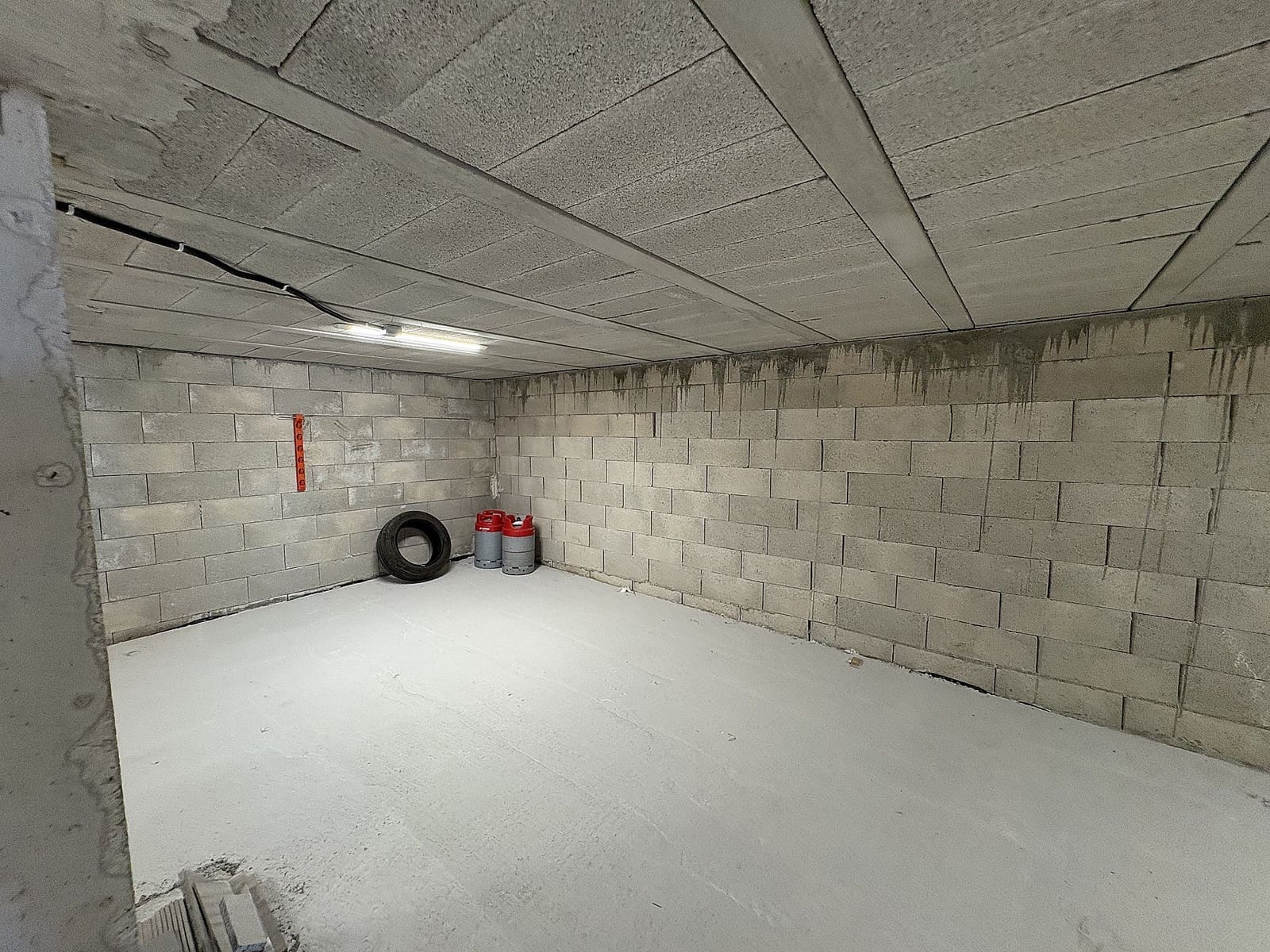 5 bedroom Villa for sale in Pinoso with pool - € 409,995 (Ref: 9344310)